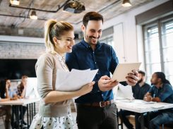 AdobeStock_208921940-mittel-Blog-Arbeitsplatz_0